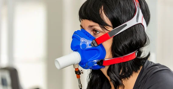 Mask for respiratory analysis | Photo: Tobias Hopfgarten