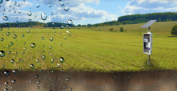 Wasser an der Landoberfläche lässt sich mithilfe von Neutronendetektoren besser erfassen. Foto: Dr. Martin Schrön. Wasser an der Landoberfläche lässt sich mithilfe von Neutronendetektoren besser erfassen. Foto: Dr. Martin Schrön.
