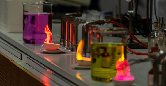 Chemie-Weihnachtsvorlesung | Foto: AG Banerji Chemie-Weihnachtsvorlesung | Foto: AG Banerji