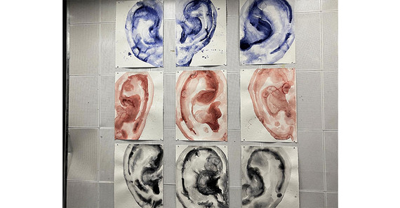 Leon Riedel: „Wände haben Ohren“ Leon Riedel: „Wände haben Ohren“