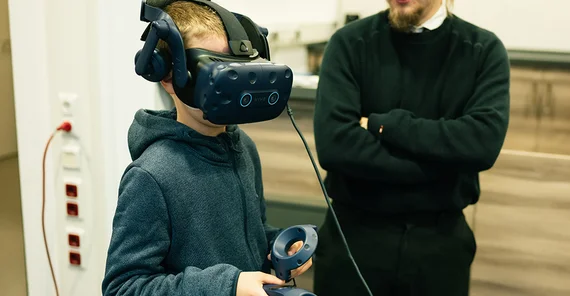 Das digitale Klassenzimmer erleben. | Foto: Kevin Ryl