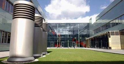 In rural Golm, where one of the largest science parks of the region has grown, there are the Faculty of Science and the Faculty of Human Sciences.