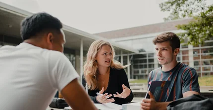 Studis beim Sprachenlernen