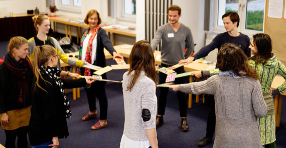 Das Weiterbildungsangebot hilft die berufliche Karriere der Zukunft zu planen | Foto: Tilo Bergemann Das Weiterbildungsangebot hilft die berufliche Karriere der Zukunft zu planen | Foto: Tilo Bergemann