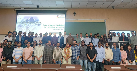 Gruppenbild der Workshopteilnehmenden Gruppenbild der Workshopteilnehmenden