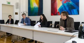 Unterzeichnung des Letter of Intent im Senatssaal der Uni Potsdam: Prof. Dr. Miriam Rürup, Prof. Dr. Christoph Schulte, Marina Chernivsky, Prof. Oliver Günther, Ph.D. (v.l.n.r.) | Foto: Tobias Hopfgarten