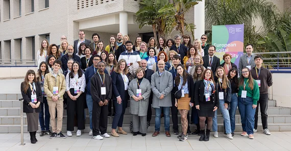 Gruppenfoto von EDUC