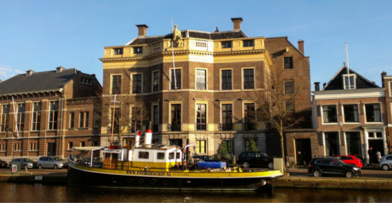 Raffael Hanschmann Raffael Hanschmann