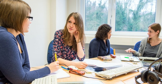 UNIcert-Sprachkurse | Foto: Karla Fritze Das Bild zeigt einen Sprachunterricht. Das Foto ist von Karla Fritze.