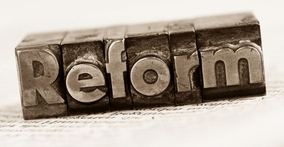 „Zwischen demokratischer Verantwortlichkeit und ökonomischer Modernisierung“: Lässt sich der Wohlfahrtsstaat an die Rahmenbedingungen des 21. Jahrhunderts anpassen? Foto: Fotolia.com/Gina Sanders „Zwischen demokratischer Verantwortlichkeit und ökonomischer Modernisierung“: Lässt sich der Wohlfahrtsstaat an die Rahmenbedingungen des 21. Jahrhunderts anpassen? Foto: Fotolia.com/Gina Sanders