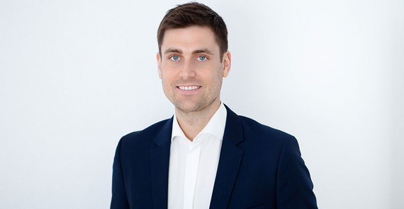 Portrait von Prof. Dr. Jasper Tjaden