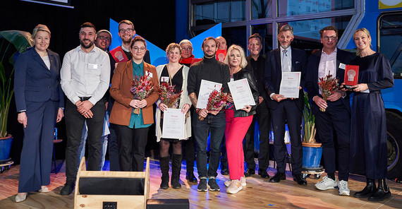 Die Preisträgerinnen und Preisträger des Innovationspreises Berlin Brandenburg 2024. Die Preisträgerinnen und Preisträger des Innovationspreises Berlin Brandenburg 2024.