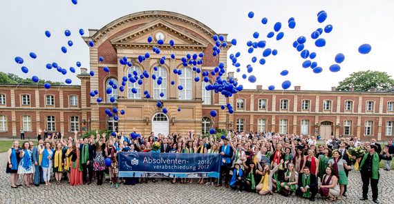 Absolventen 2016/2017. Foto: Karla Fritze.