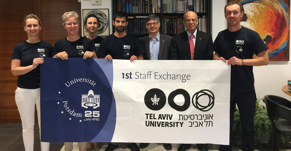 Vertreter der TAU und die Gäste von der Universität Potsdam. Foto: Ilanit Kessel. Vertreter der TAU und die Gäste von der Universität Potsdam. Foto: Ilanit Kessel.