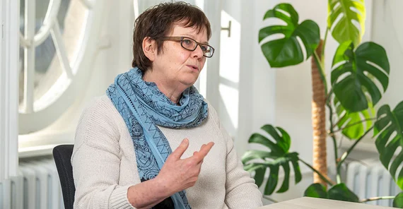 Prof. Dr. Barbara Höhle im Interview. Das Foto ist von Thomas Roese.