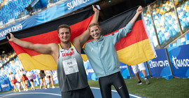 Diskuswerfer Henning Prüfer (l.) und Hochspringerin Imke Onnen. Foto: Arndt Falter.