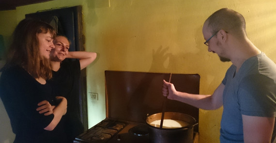 Käseherstellung bei Nadir. Foto: Kimminich Käseherstellung bei Nadir. Foto: Kimminich