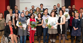 Gruppenfoto von Absolventen des Refugee Teachers Program