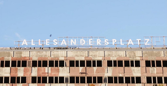 Screenshot des Films „Allesandersplatz“