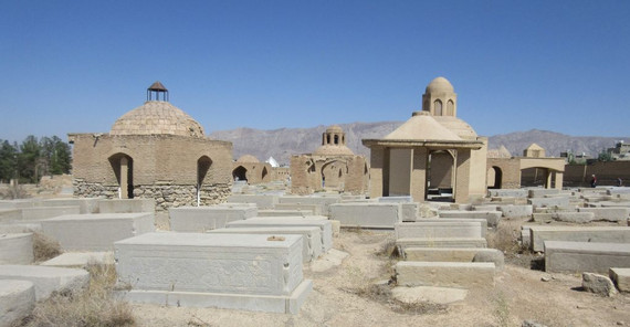 Blick über den Jüdischen Friedhof von Pir Bakran, Foto: N. Riemer Blick über den Jüdischen Friedhof von Pir Bakran, Foto: N. Riemer