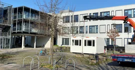 Testzentrum zwischen Haus 25 und 26 auf dem Uni-Campus Golm | Foto: CoviMedical GmbH
