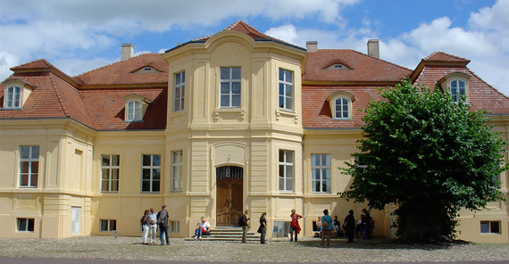 Rochow-Museum im Schloss Hofseite | Foto: Rochow-Museum Reckahn Rochow-Museum im Schloss Hofseite | Foto: Rochow-Museum Reckahn