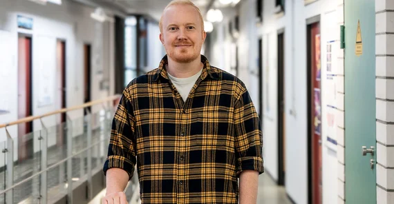 Dr. Joseph Whittingham erhält Dissertationspreis für seine Forschung zu Galaxienverschmelzungen