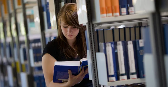 Mit einem Stipendium studiert es sich leichter. Foto: Sören Stache