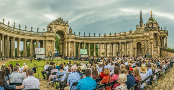 Bei der Absolventenverabschiedung 2017 (Foto: Ernst Kaczynski)