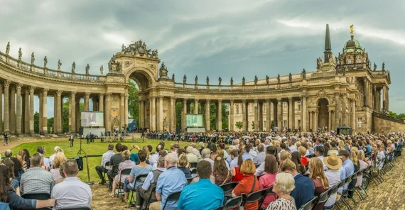 Bei der Absolventenverabschiedung 2017 (Foto: Ernst Kaczynski)