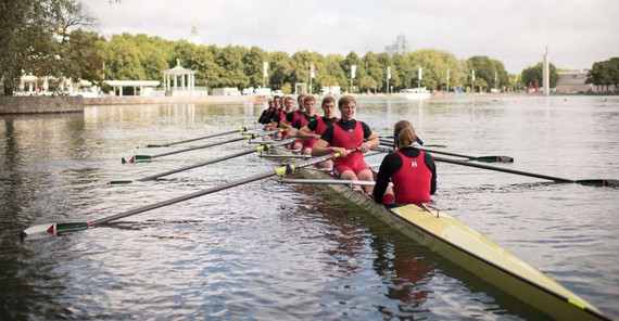 Studierende bei Ruderwettkämpfen des Allgemeinen Deutschen Hochschulsportverbands (Foto: adh) Studierende bei Ruderwettkämpfen des Allgemeinen Deutschen Hochschulsportverbands (Foto: adh)