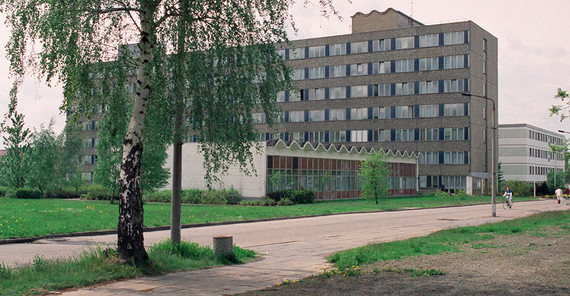 Campus Golm, 1992 Building at Campus Golm, 1992. The photo is from Karla Fritze.