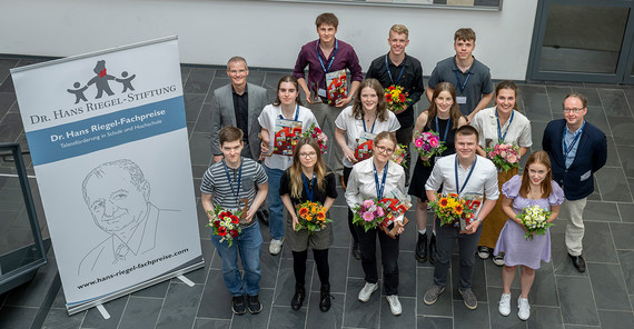 Gruppenfoto der Preisträgerinnen und Preisträger 2023 Gruppenfoto der Preisträgerinnen und Preisträger 2023
