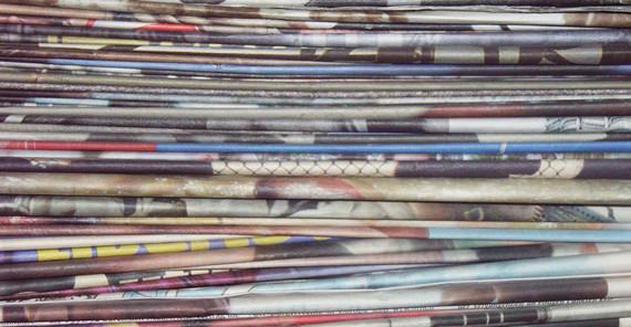 Potsdamer Computerlinguisten entwickeln Instrumente, um Zeitungsartikeln sprachlich zu analysieren. Viele Zeitungen zu einem Stapel übereinander