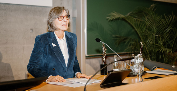 Prof. Dr. Barbara Stollberg-Rilinger hielt die Laudatio für Dr. Olga Shparaga. Prof. Dr. Barbara Stollberg-Rilinger hielt die Laudatio für Dr. Olga Shparaga.