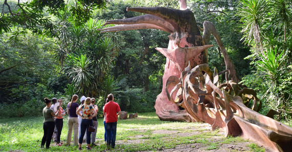 Osun-Osogbo-Hain. Foto: Valerie Pobloth/Isabel Dückert. Osun-Osogbo-Hain. Foto: Valerie Pobloth/Isabel Dückert.